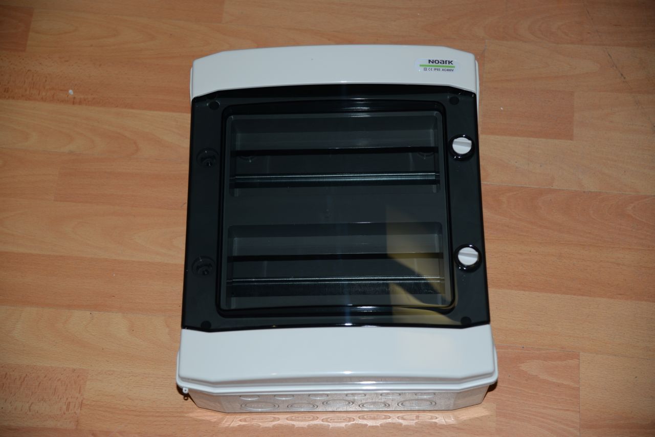 Snmek 242